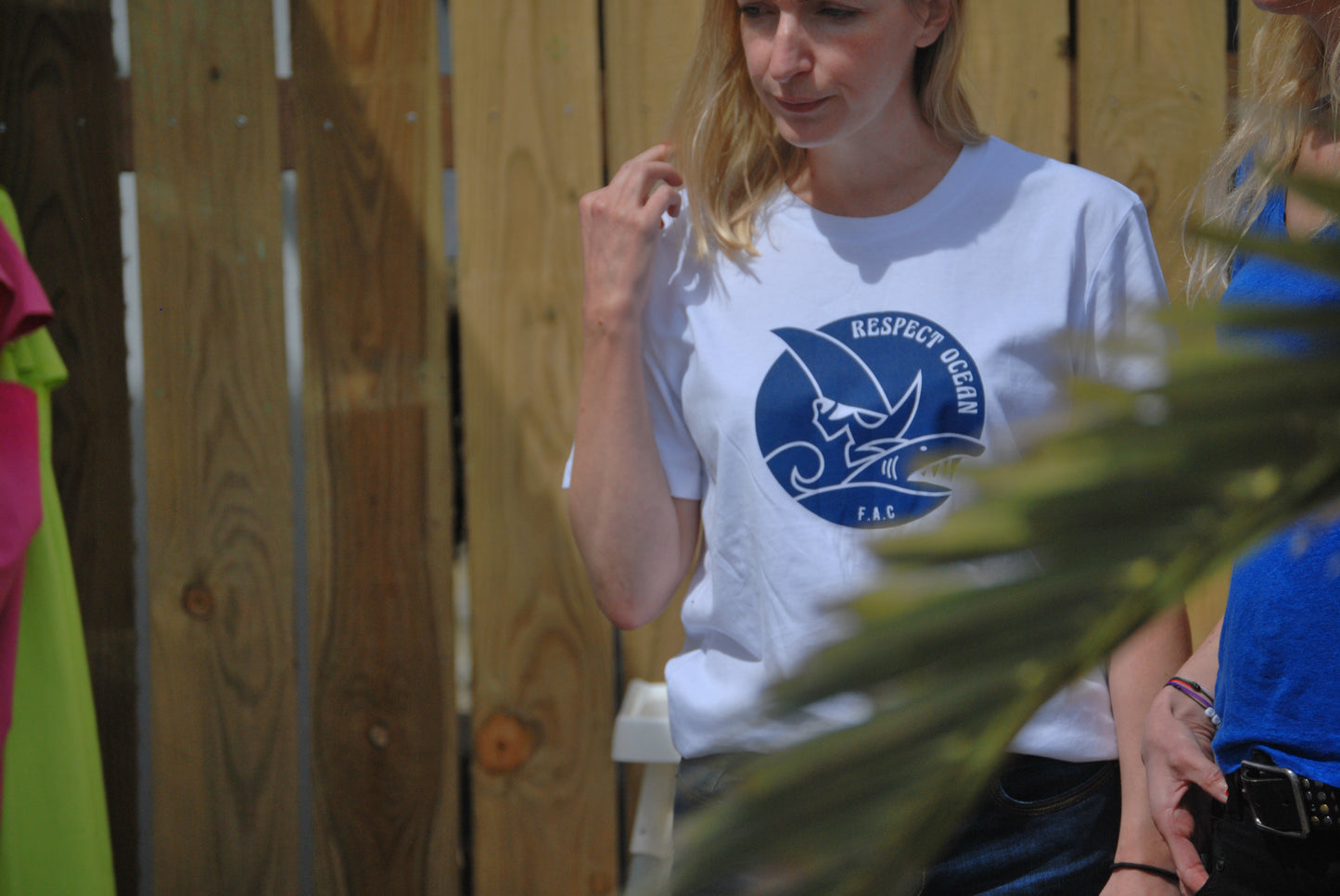 T-SHIRT FAC RESPECT OCEAN coton organique, corail et blanc